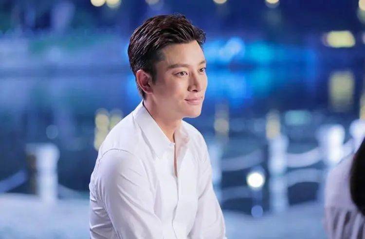 39岁贾乃亮私生活遭曝光!