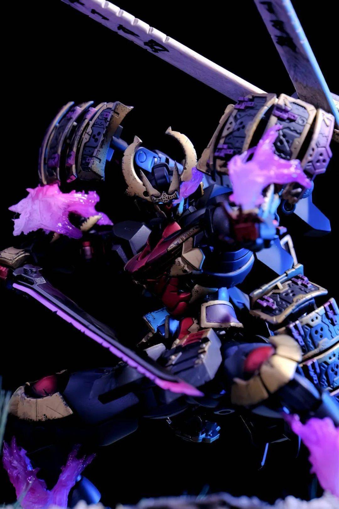 战骑高达穿上怪物猎人的怨虎龙套装是怎样的体验?