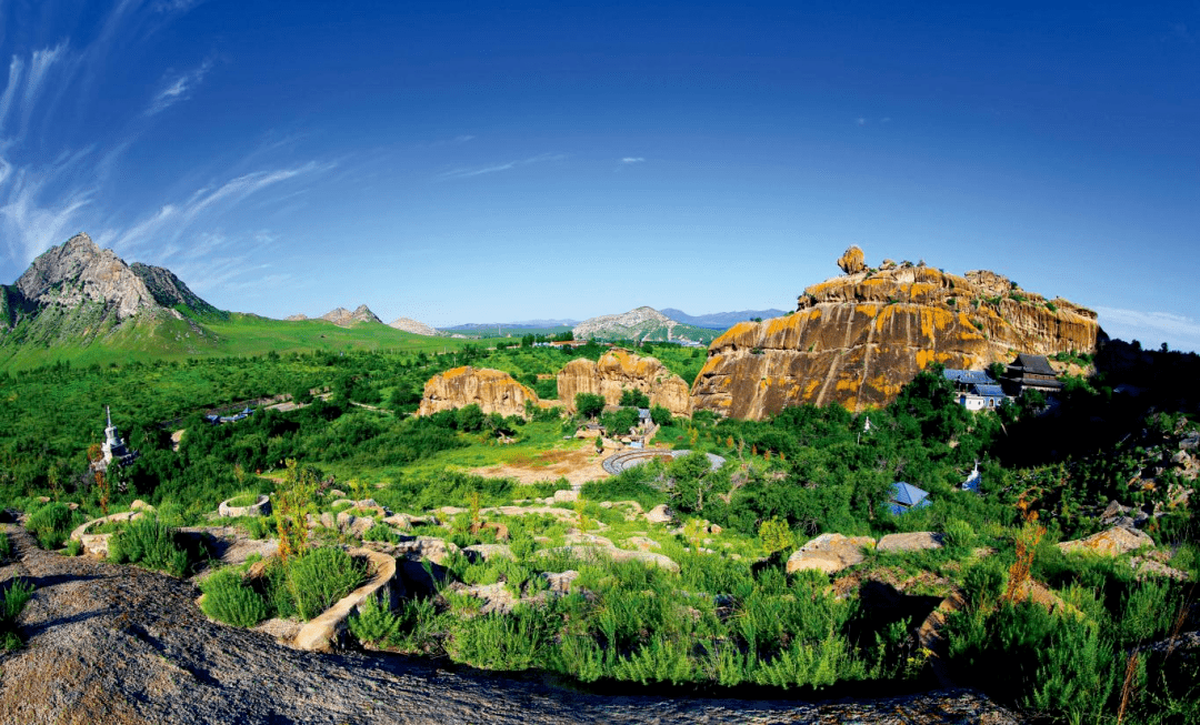 主题教育 | 巴林左旗阿鲁召嘎查: 党员做示范 群众跟着干