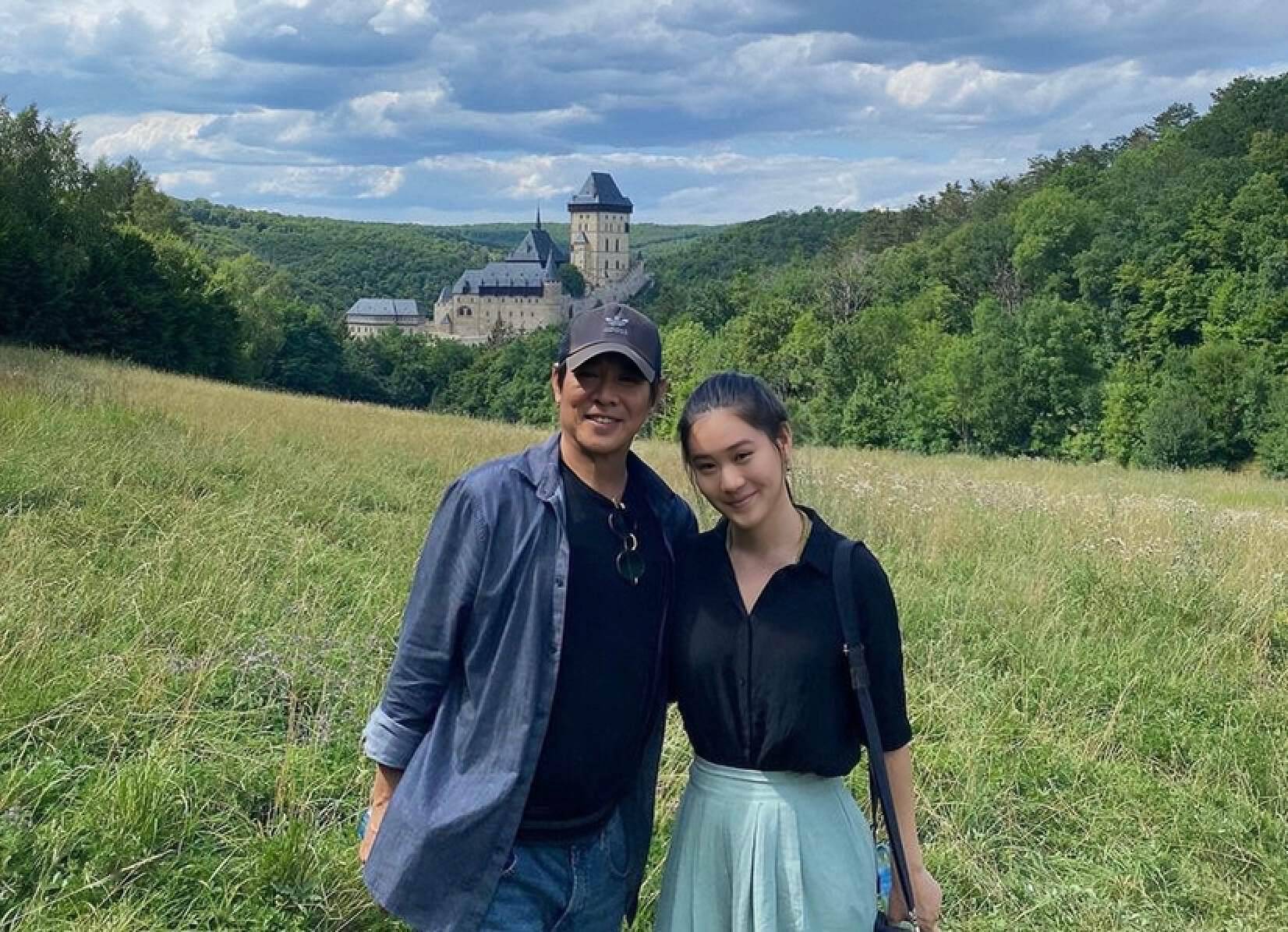 李连杰现身辟谣离世传闻,每天吃药控制病情,曝小女儿患焦虑症_活动