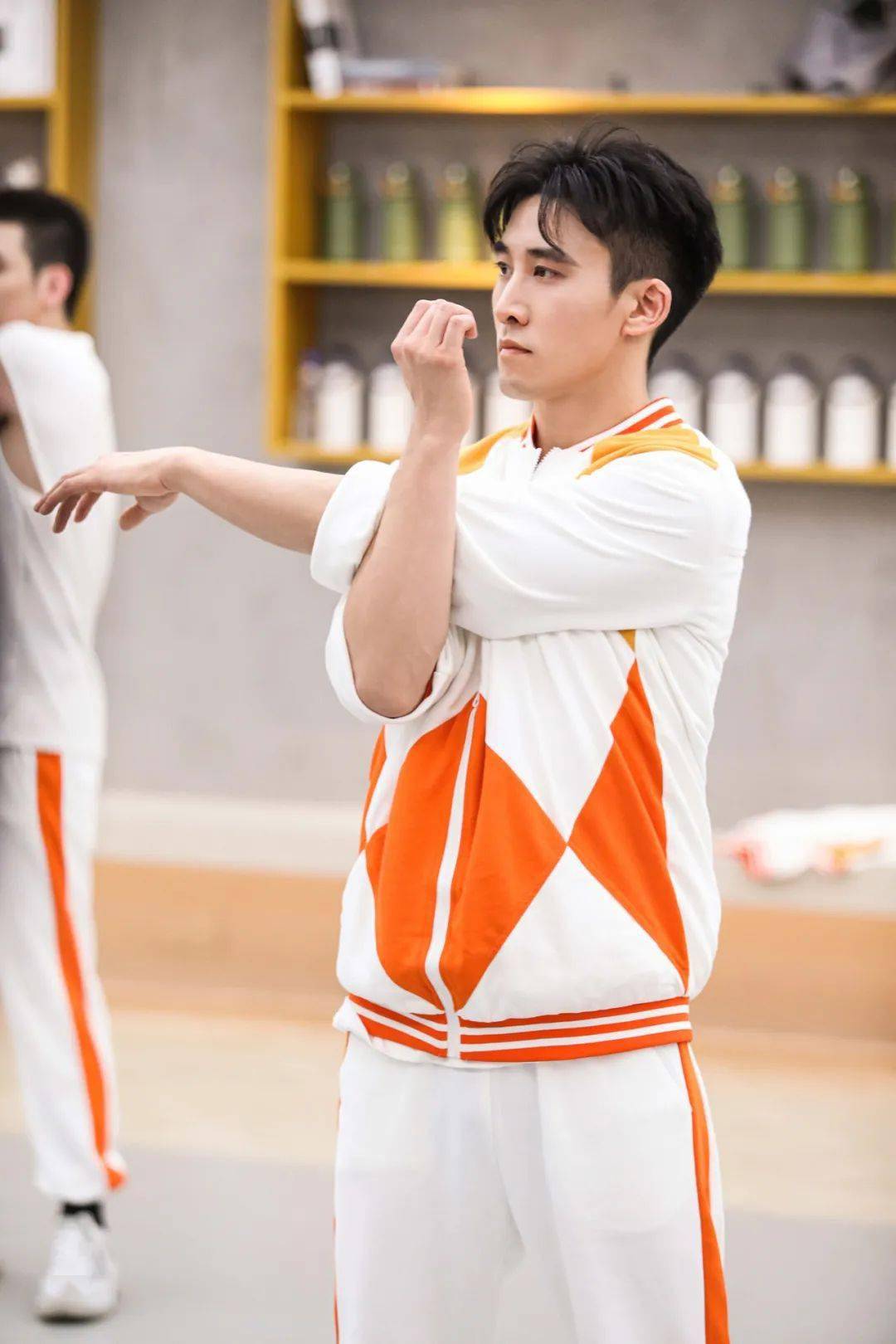 喜剧演员宋木子第十五届世界武术锦标赛女子太极拳项目冠军梁壁荧"