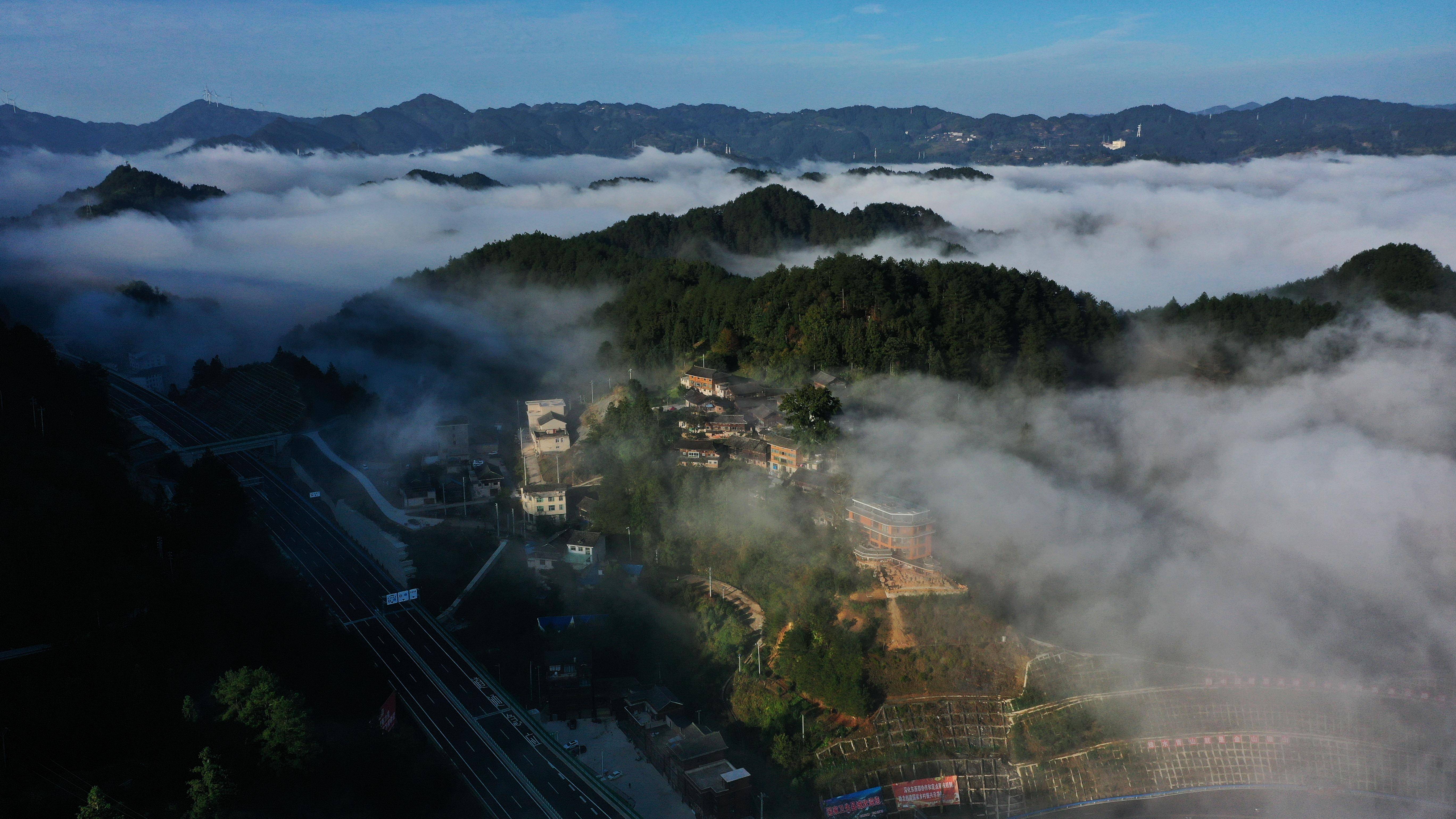 雷公山雪景图片图片