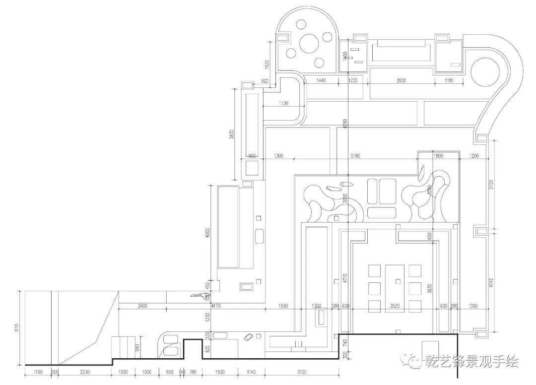 cad裡測了一下場地為155平左右,頂樓鋼構架的屋頂,場地情況還是很複雜