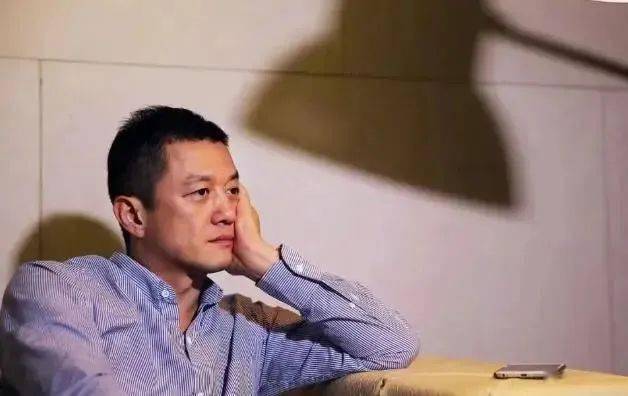 李亚鹏,已输光家产_小镇_雪山_投资公司