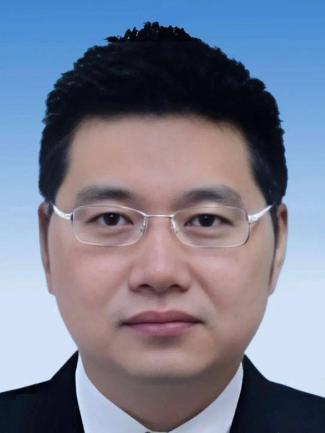 董事长冯德华辞职,郭丽君接任 | 航运界_公司_股份_职务