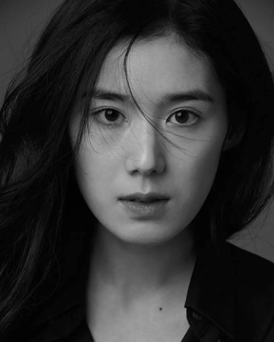 看起来高智商的大美女,原来都是长中庭!