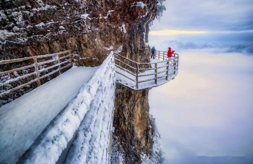 龙头山雪景描写图片