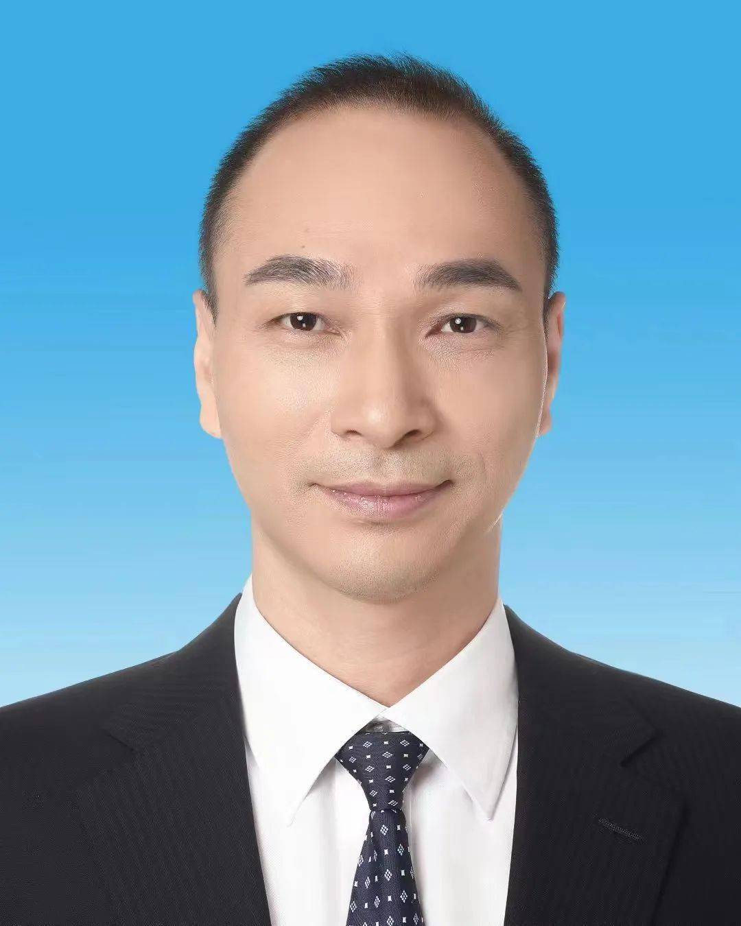 上任容易卸任难,挂名法定代表人不能随便当|小案大道理_公司_贾某