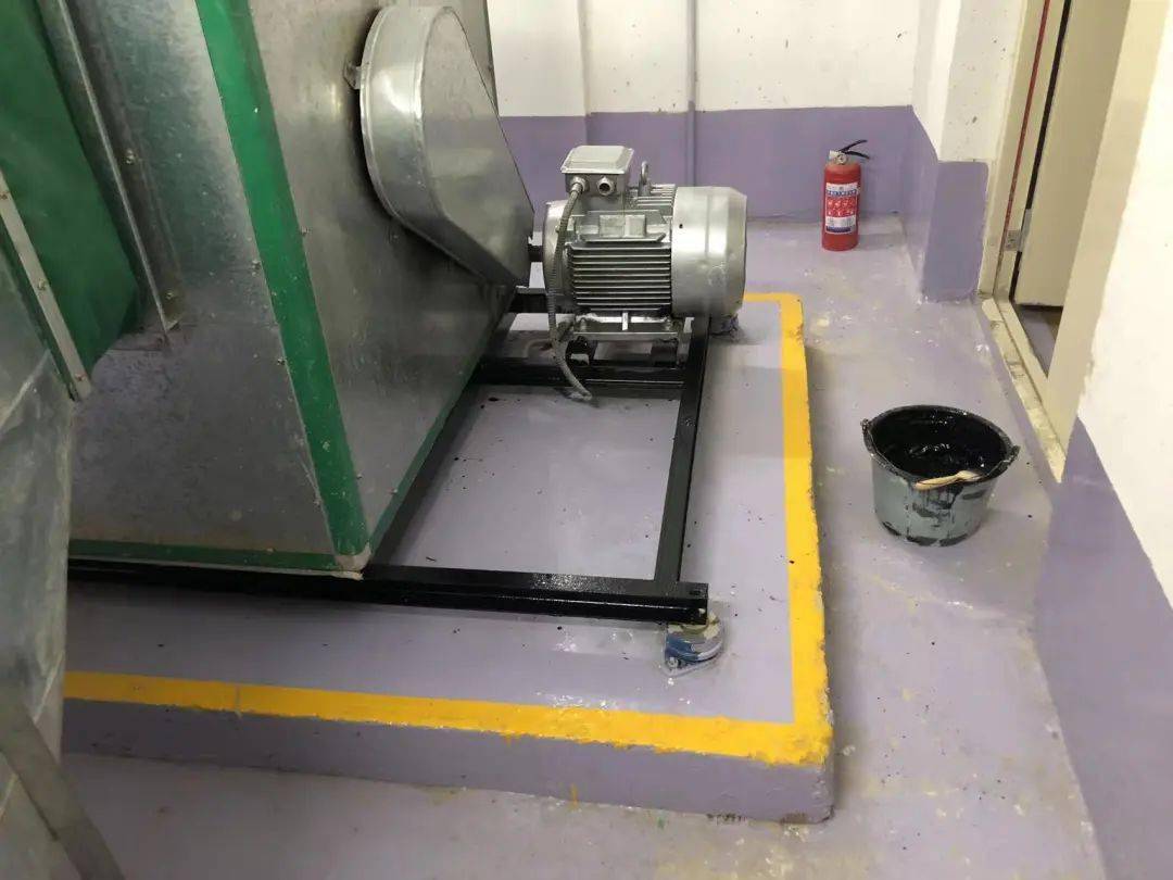 风机房改造前后对比大堂地垫更换一期后门消防通道美化前后对比西门