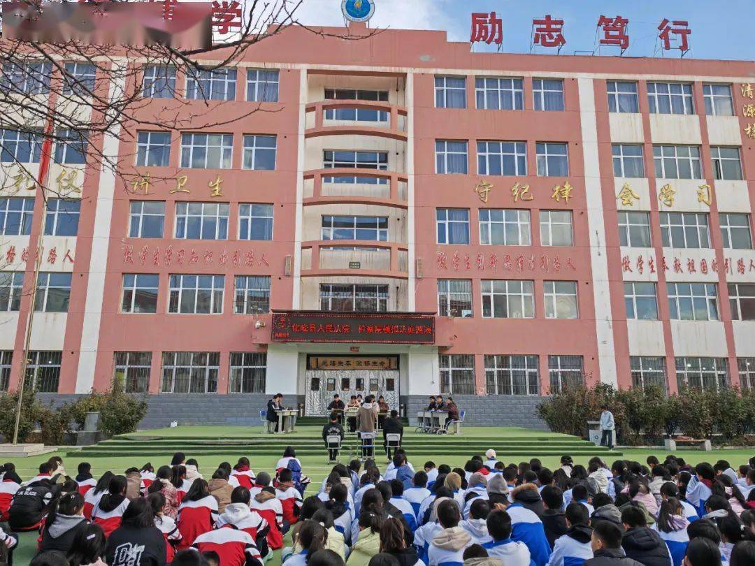 【基层动态】校园巡回模拟法庭,"沉浸式"开展法治教育_化隆县_活动