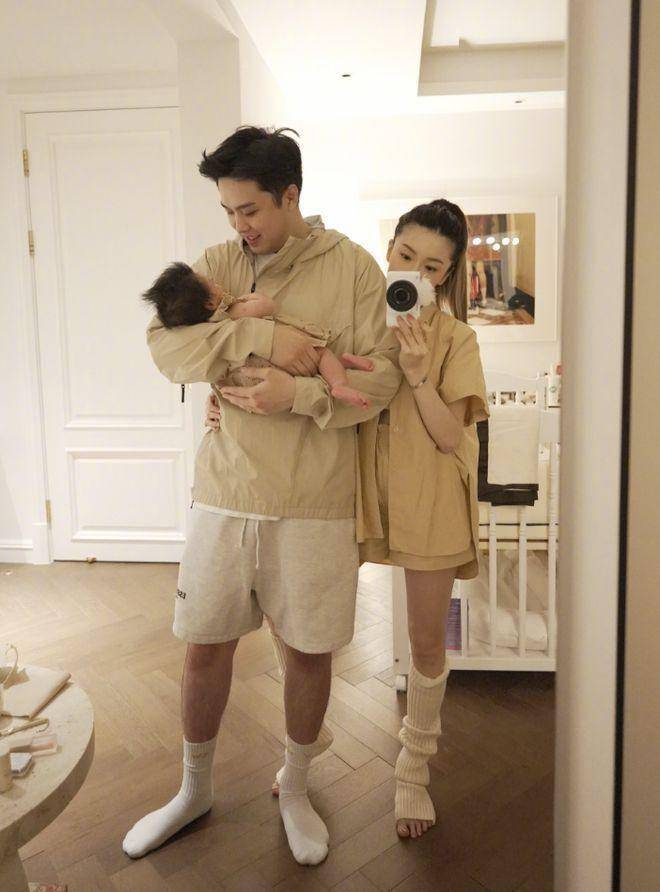 程晓玥在上海豪宅曝婚后生活!