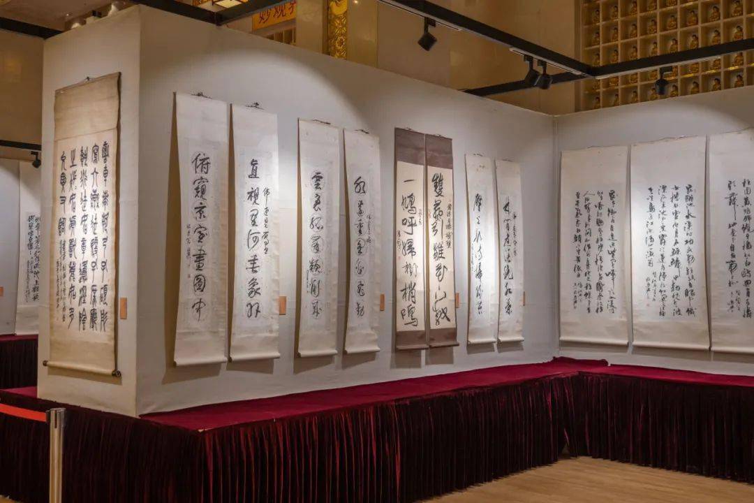 "墨缘—上海觉群书画院近现代名人书法展"在玉佛禅寺开幕_先生_展览