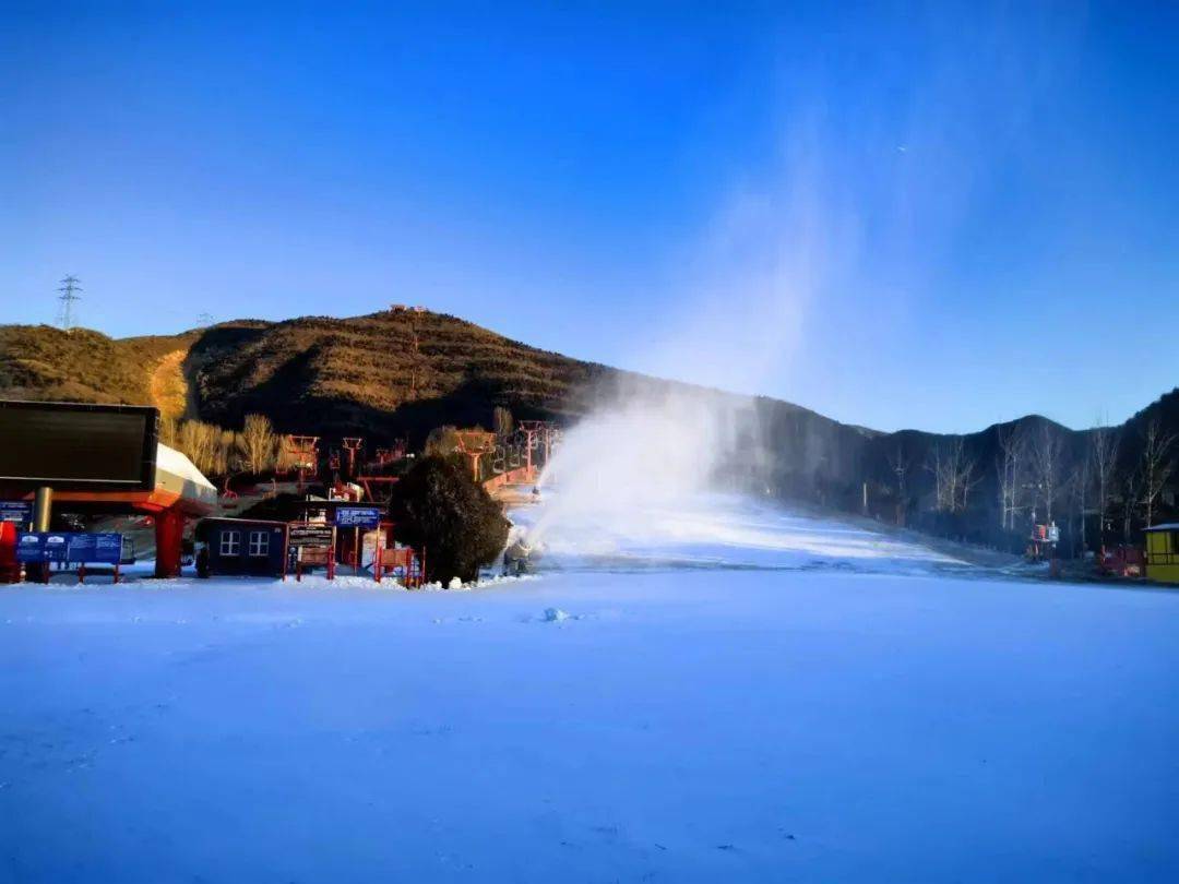昌平各大滑雪场已就绪,最快本周末"开板"_服务_进行_北京