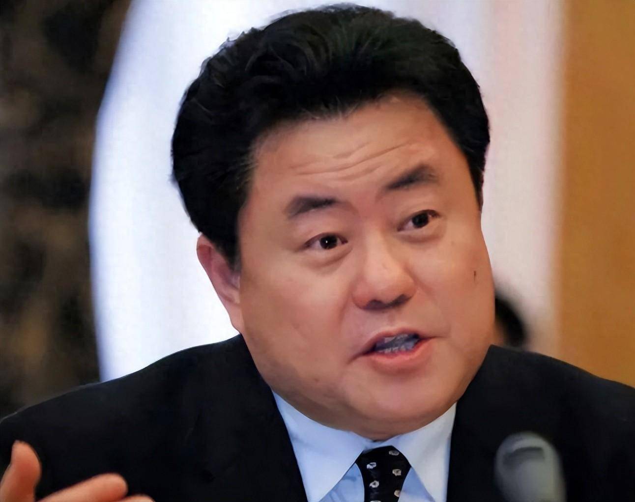 捧红无数歌手,连宋祖英和韦唯,都得叫他恩师_徐沛东_女儿_音乐