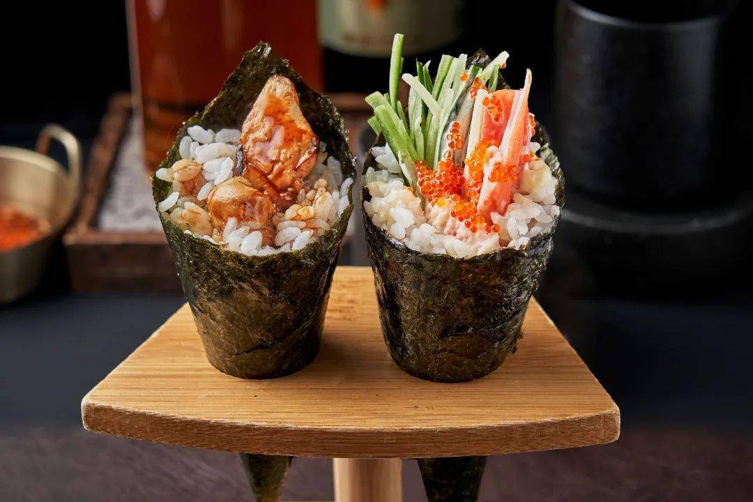 (肥肝蟹柳手卷组合)(暖暖的天妇罗卷)03日式炸鸡块毫无疑问炸鸡是许多