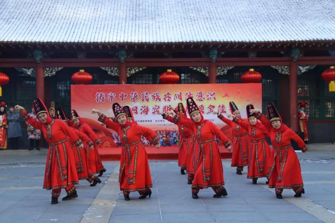 朝鮮族長鼓舞:《紅太陽再照邊疆》情景劇:《康熙重遊吉林》滿族民歌