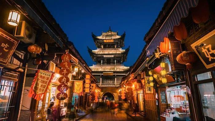 央视《文脉春秋》镜头下的阆中古城_文化_历史_画卷