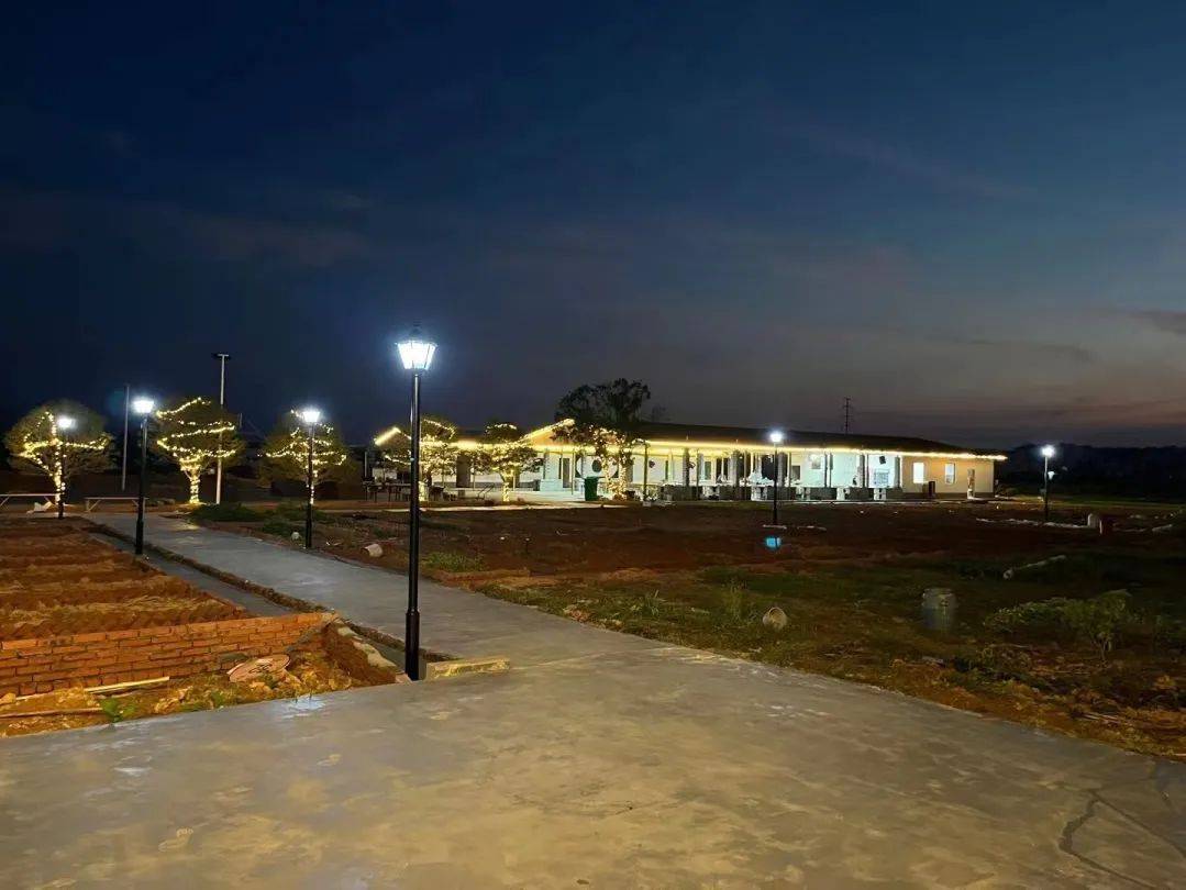 高安市大城镇迎宾路166号周边景点情况:青花瓷博物馆,贾家古村,吴有训