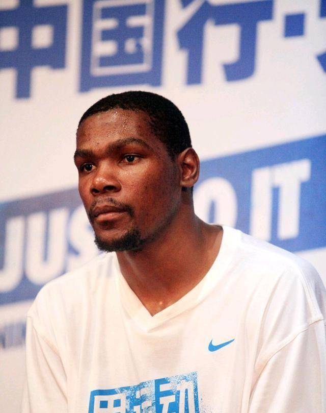 杜兰特终于还是伤了?_伤病_问题_比赛