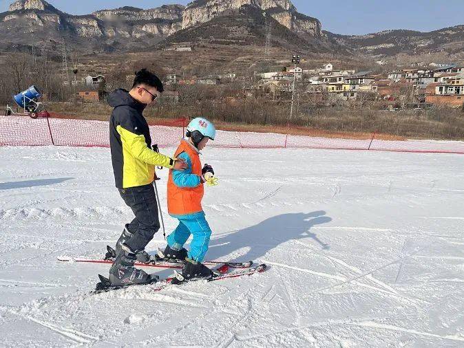 滑雪季來了,12月16日我們一起去馳騁雪場,玩轉冰雪_教學_活動_目標