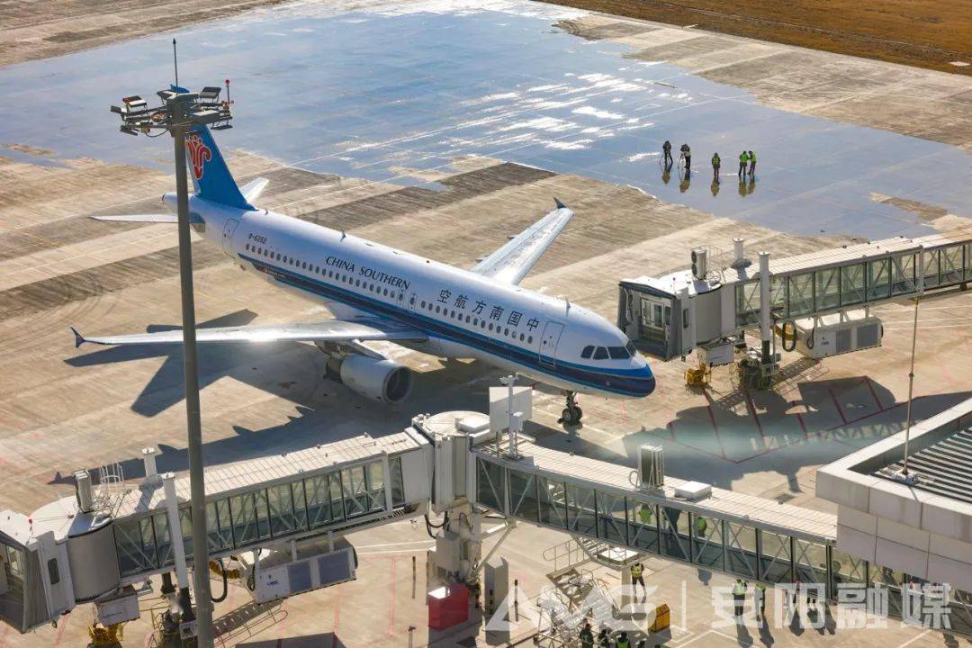 安阳红旗渠机场开通后,将与郑州新郑国际机场,洛阳北郊机场,南阳姜营