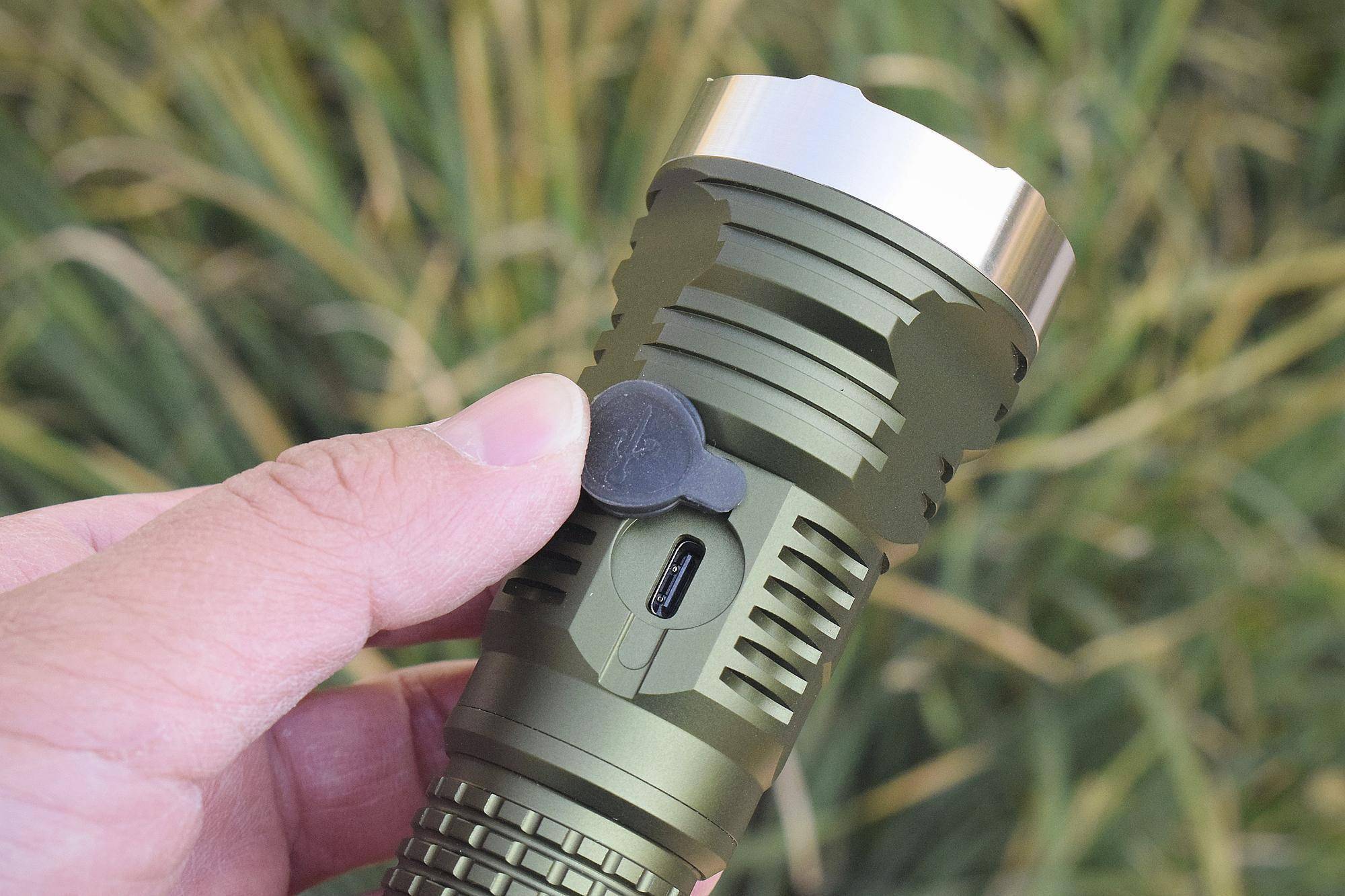 迈特明酷a1远射强光手电体验_探险_照明_设计