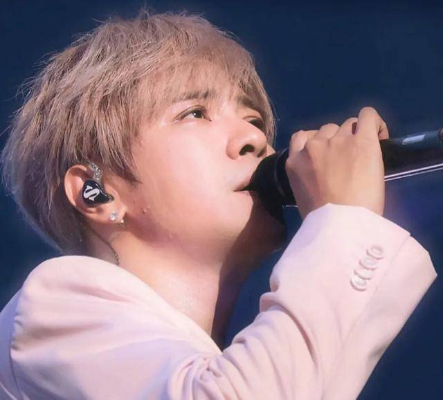 昔日的"男人帮"搞笑担当,沉寂三年罗志祥香港演唱会复出?