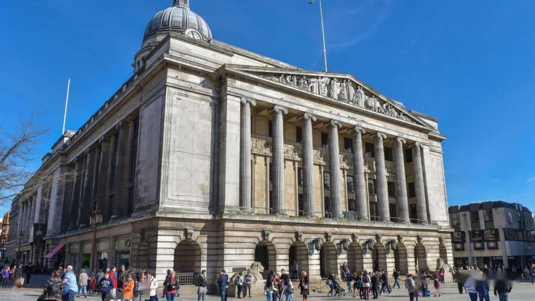 突发,英国诺丁汉市官宣破产!背后原因揭秘!新一轮火车罢工来袭.