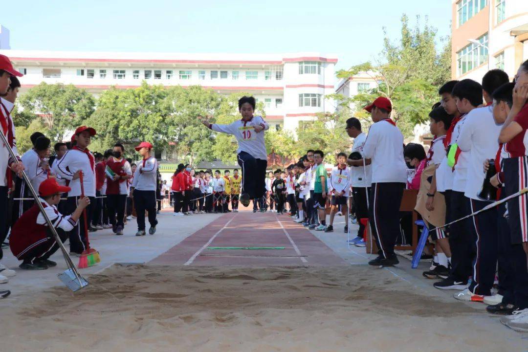 "体"现精彩 "育"见未来——2023年石狮市实验中学附属小学第十三届