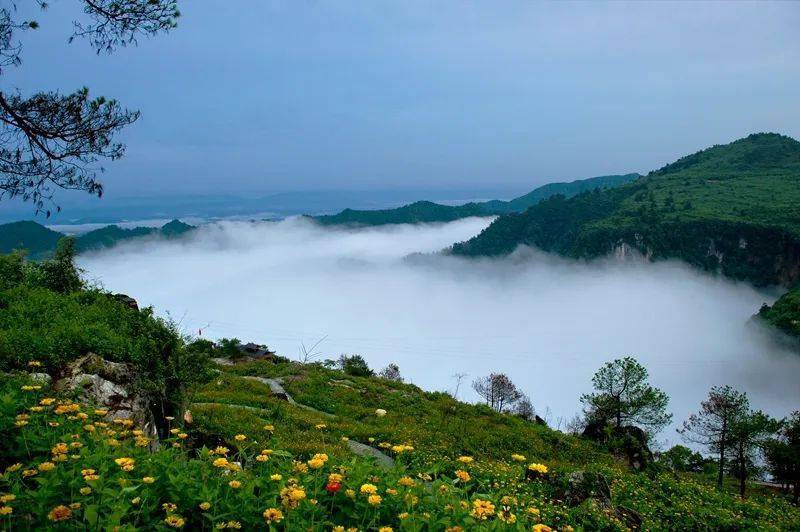 黄岩旅游度假区管理处发展凉风产业,形成怀化大峡谷景区,白马风景区