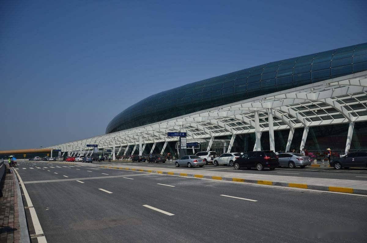 恭喜合肥!新桥机场旅客吞吐量,再破千万_城市_的发展_地位