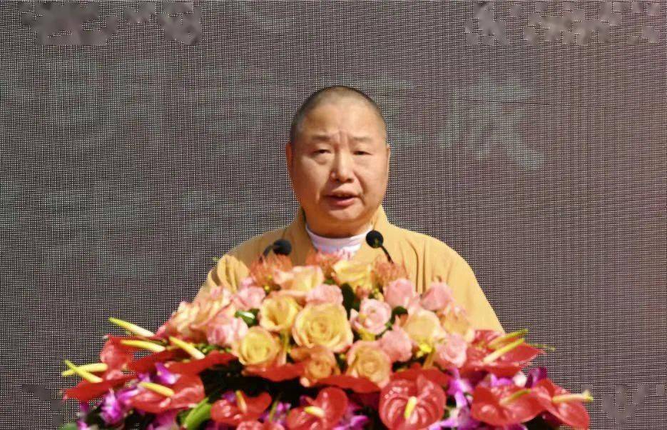 了证法师致辞▲奏唱国歌浙江省佛教协会名誉会长怡藏法师,副会长允观