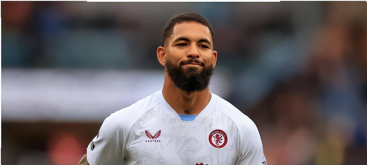 道格拉斯·路易斯,巴西当红国脚,1998年5月出生,今年才25岁,可谓是正