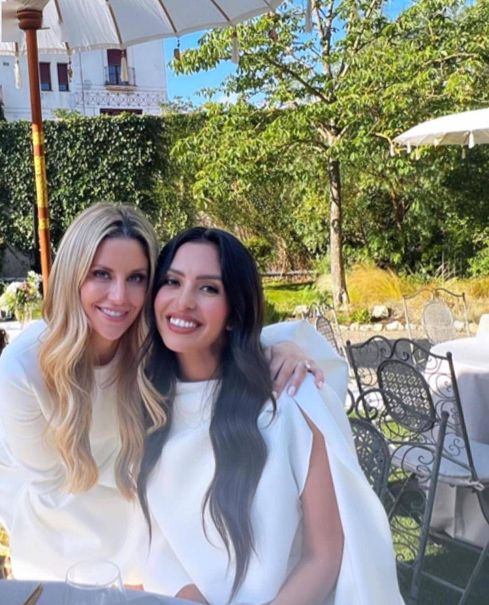 加索尔小儿子1岁生日,瓦妮莎现身!