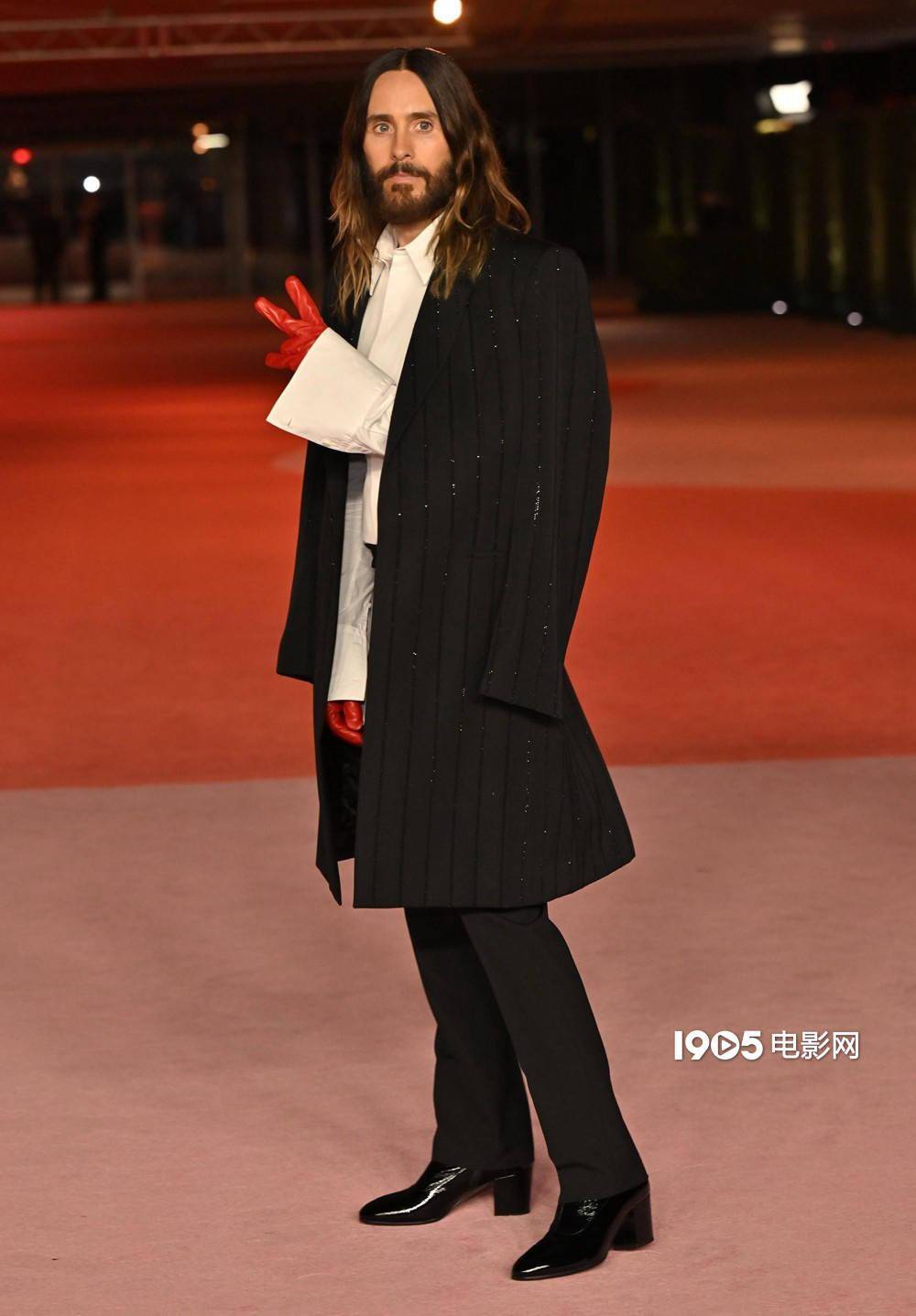 比伯,大布"后宫"抓马同席 "红蓝cp"售后来袭_电影_玛格丽特·库里