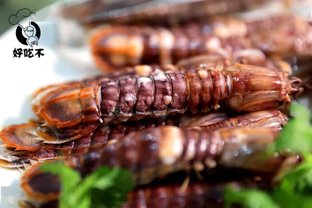 88/磅,周四满膏膏蟹35/磅,周五游水虾28/磅,周六野生鳗鱼18.