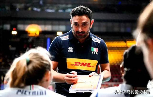 自从马赞蒂被解雇之后，外界对于他是否会转投其他队伍充满了揣测。然而