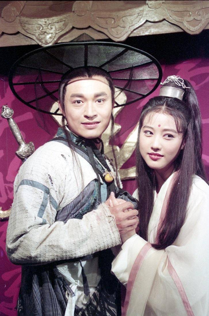 马景涛追忆周海媚:合作《倚天屠龙记》,生生世世仿佛是昨天_落款_哥哥