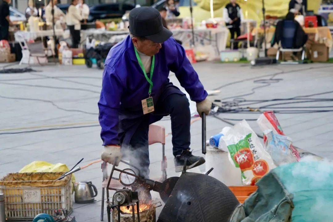 桐鄉街頭,兒時的快樂回來了!_爆米花_劉敬_父親