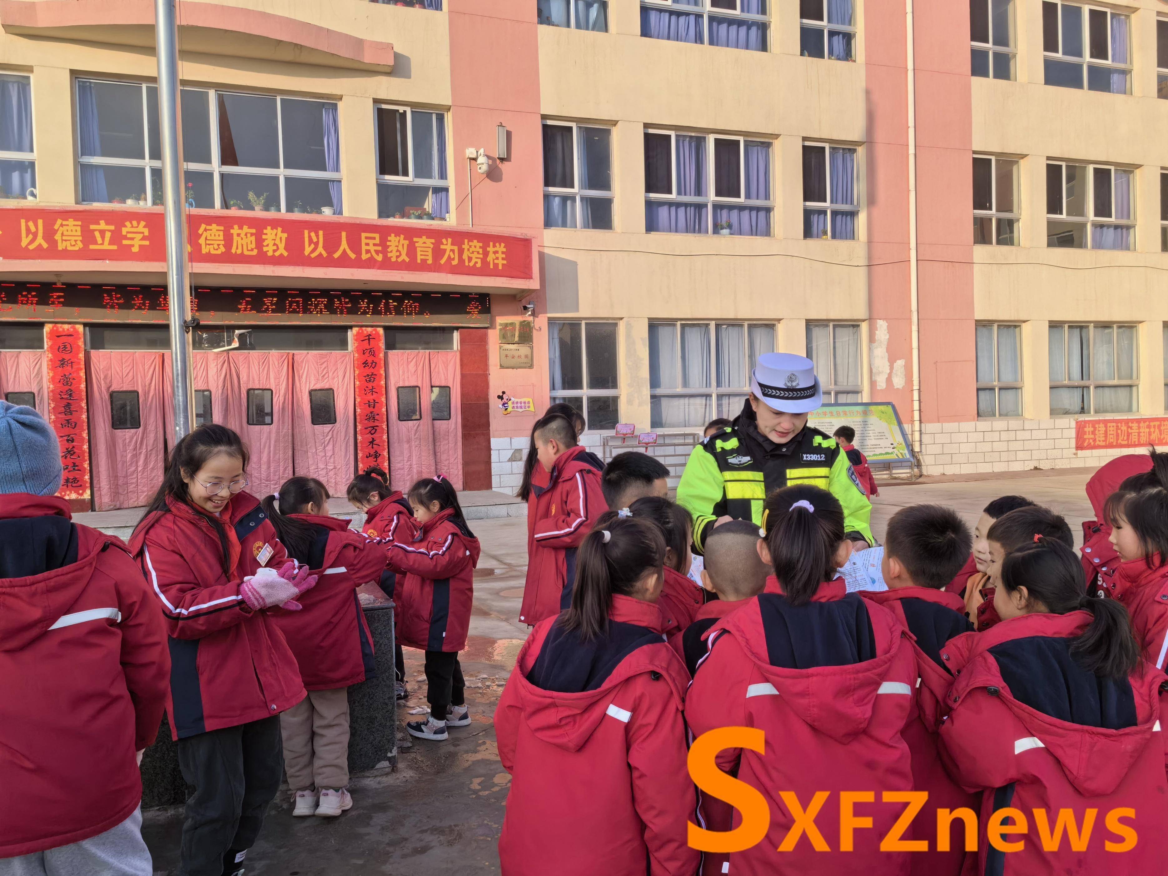 大同左云交警:交安宣传进校园 文明交通你我行_活动_知识_意识