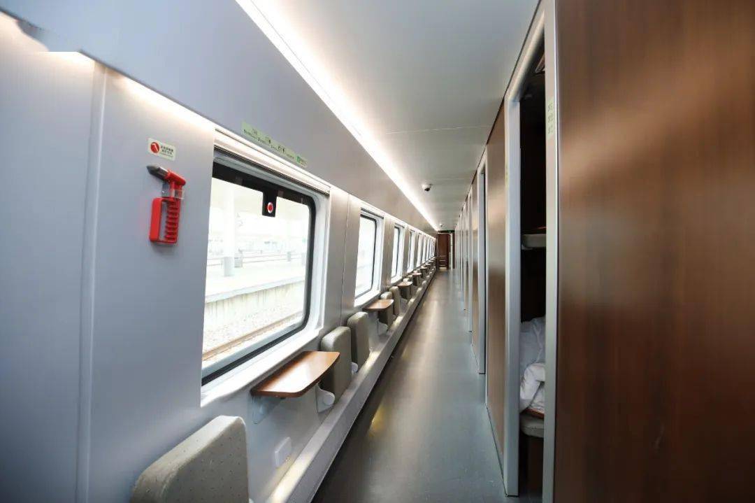 威海63济南 复兴号动卧列车来了_票价_旅客_运营