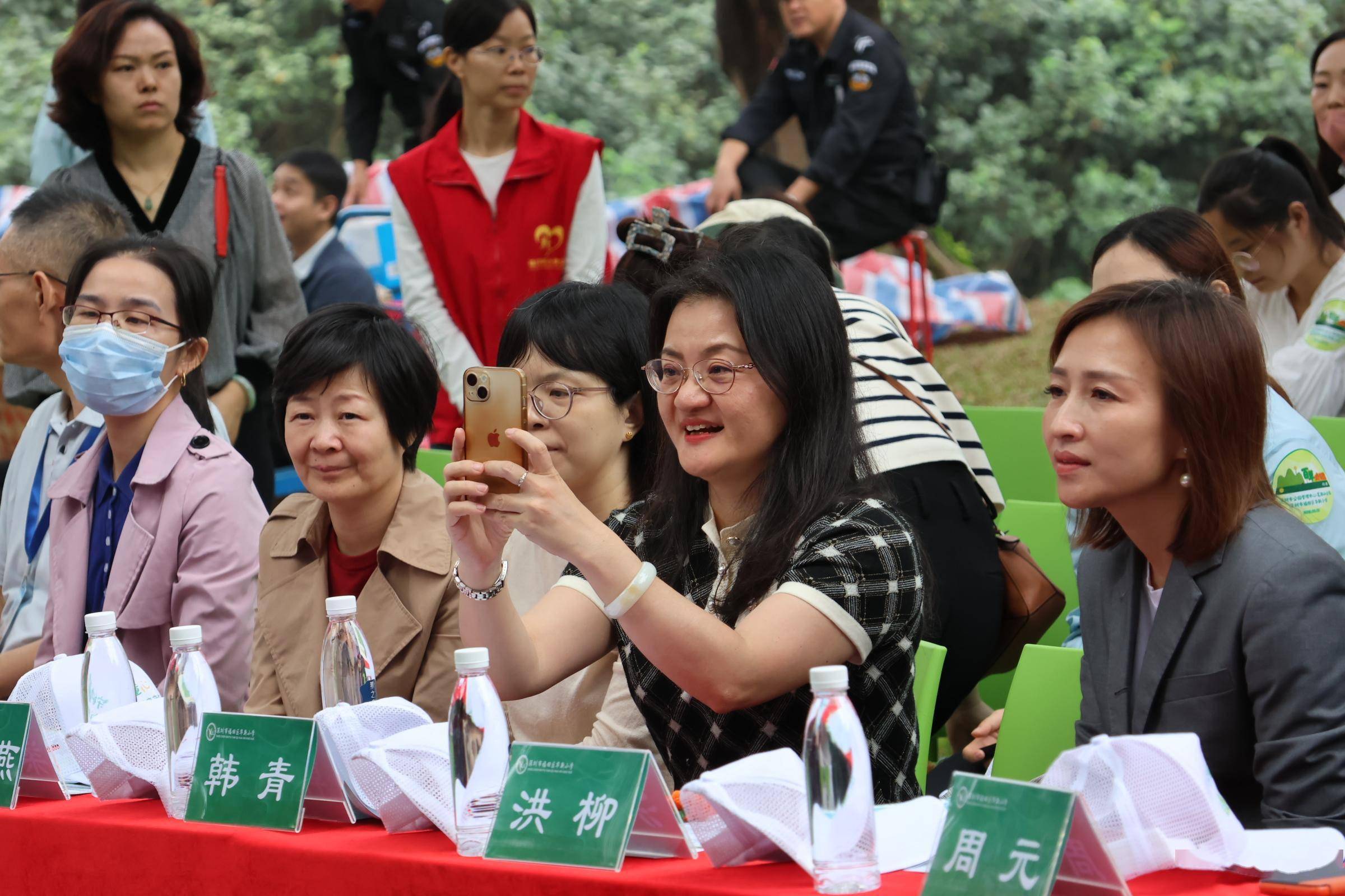 华新小学承办广东省劳动学科教研基地(深圳)劳动项目教学观摩活动