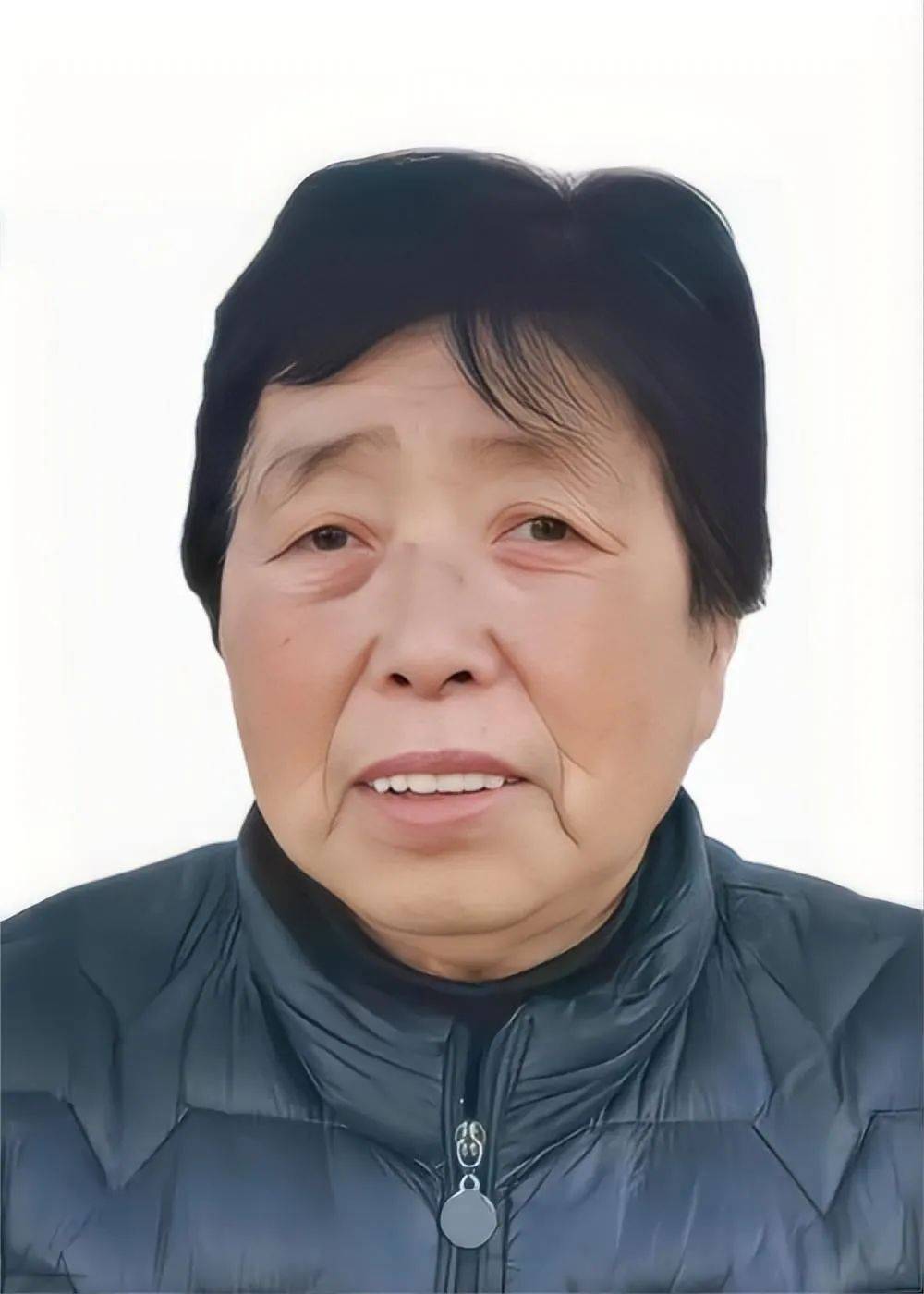 徐凤荣,女,汉族,1945年5月生,群众,迁安市赵店子镇北代庄村人.