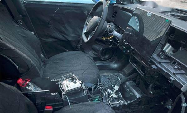 比亚迪全新 SUV：海狮07 EV 内饰首次曝光(图1)