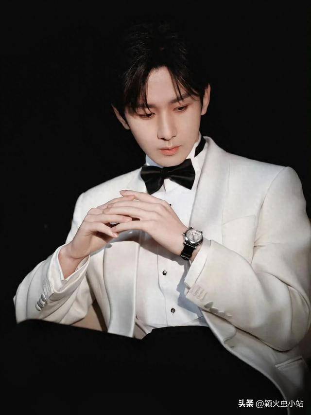 17娱乐瓜:成毅王一博唐嫣热巴杨紫李现张艺兴龚俊景甜王鹤棣_星光