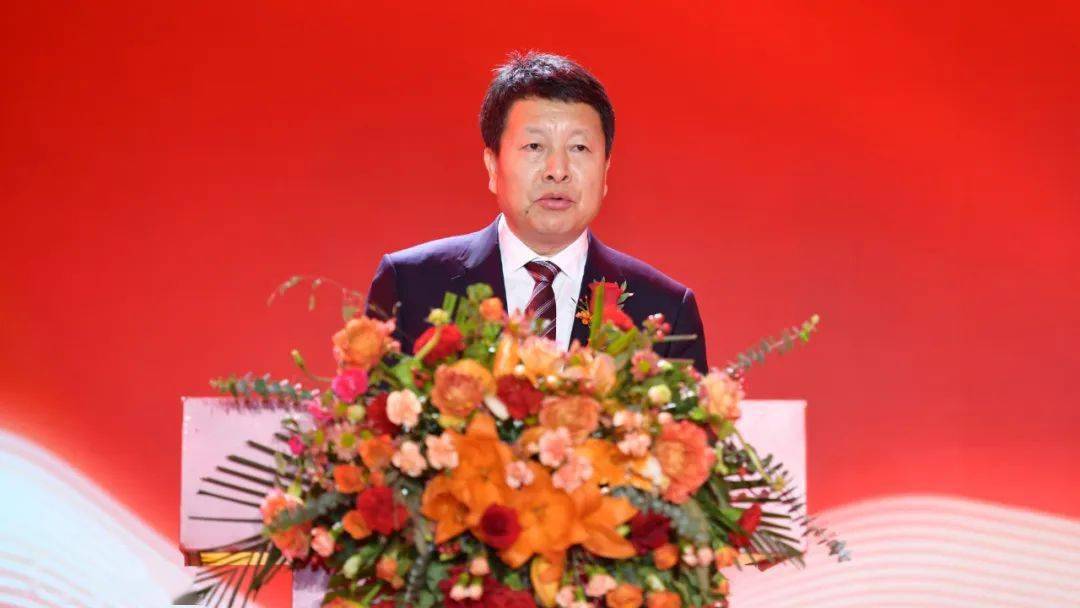 王玉生出席中铁建工集团长沙市规划设计院建院五十周年大会