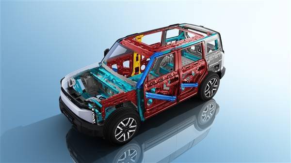 全铝大梁、大疆车载！奇瑞方盒子电动车iCar 03预售：12.98万起(图2)