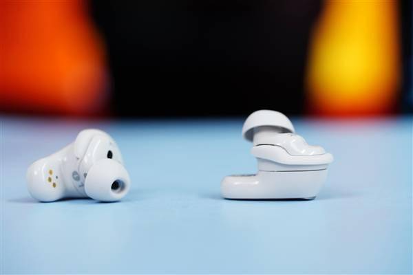 “大鲨”三代！BOSE QuietComfort消噪耳塞Ultra图赏(图5)
