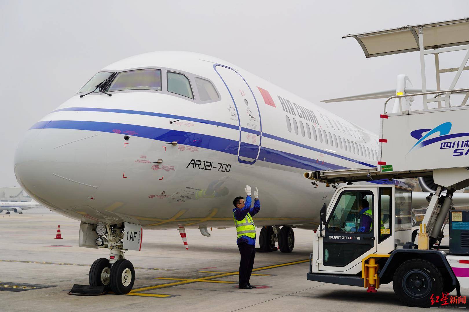成都航空喜迎第20架ARJ21飞机 机队规模达56架 - 民用航空网