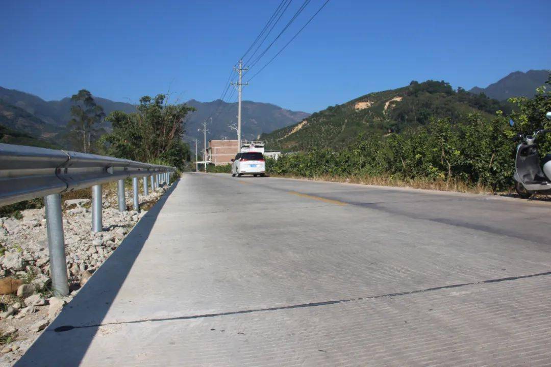 坂仔镇:铺就乡村振兴"幸福路"_改造_五星村_道路